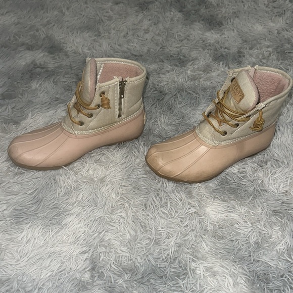 Pink Sperry Duck Boots - Picture 2 of 9